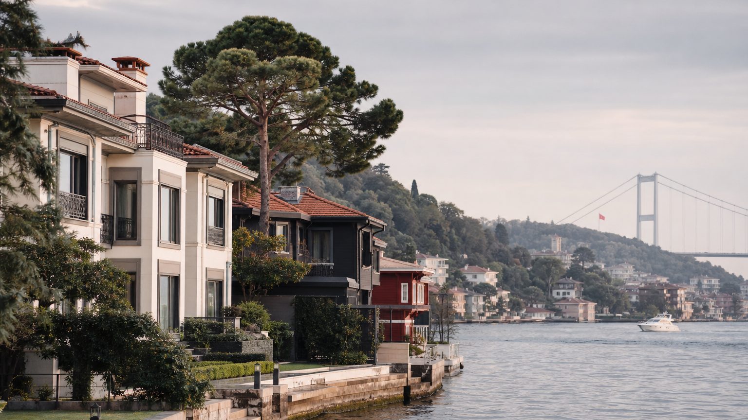 Sarıyer'de Arsa mı Konut mu? Yatırımcı İçin Karşılaştırma Rehberi