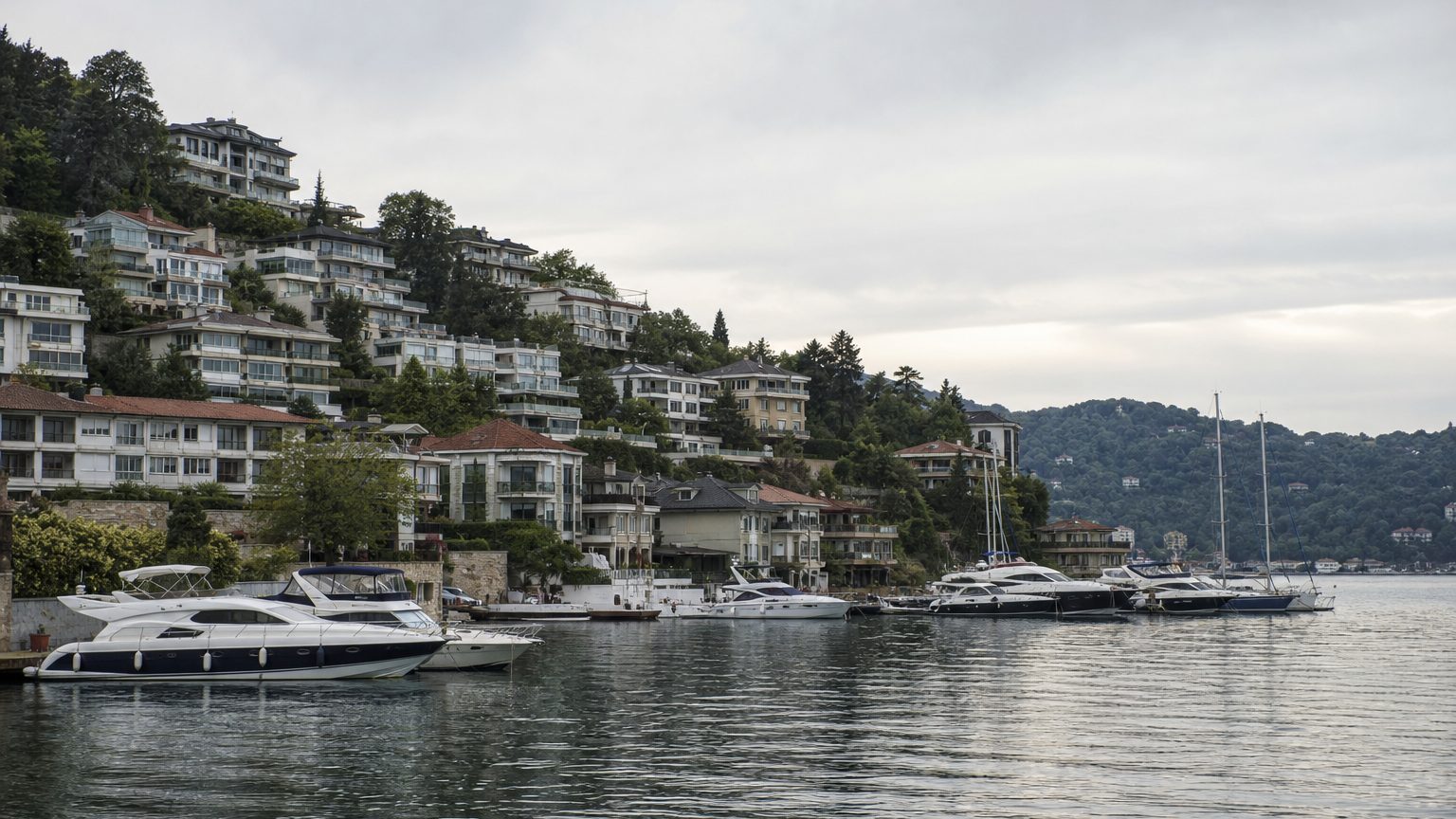 Tarabya sahili